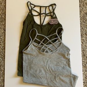 Suzette stretchy strappy camisoles. NWT Olive green & light Heather gray size OS